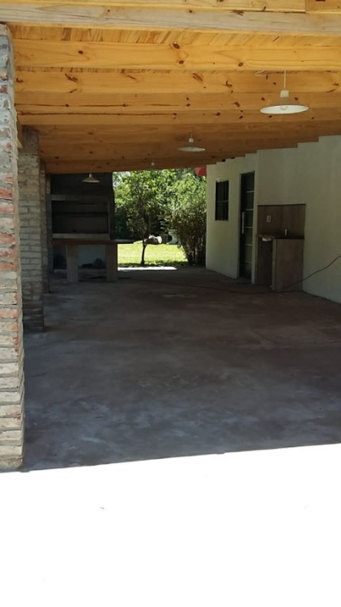 CASA QUINTA DE 3 AMBIENTES -FRANCISCO ALVAREZ - 10