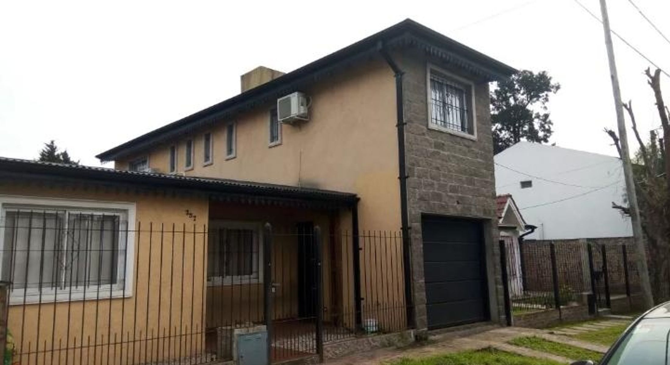 CASA AMERICANA DE 5 AMBIENTES- ITUZAINGO - 1