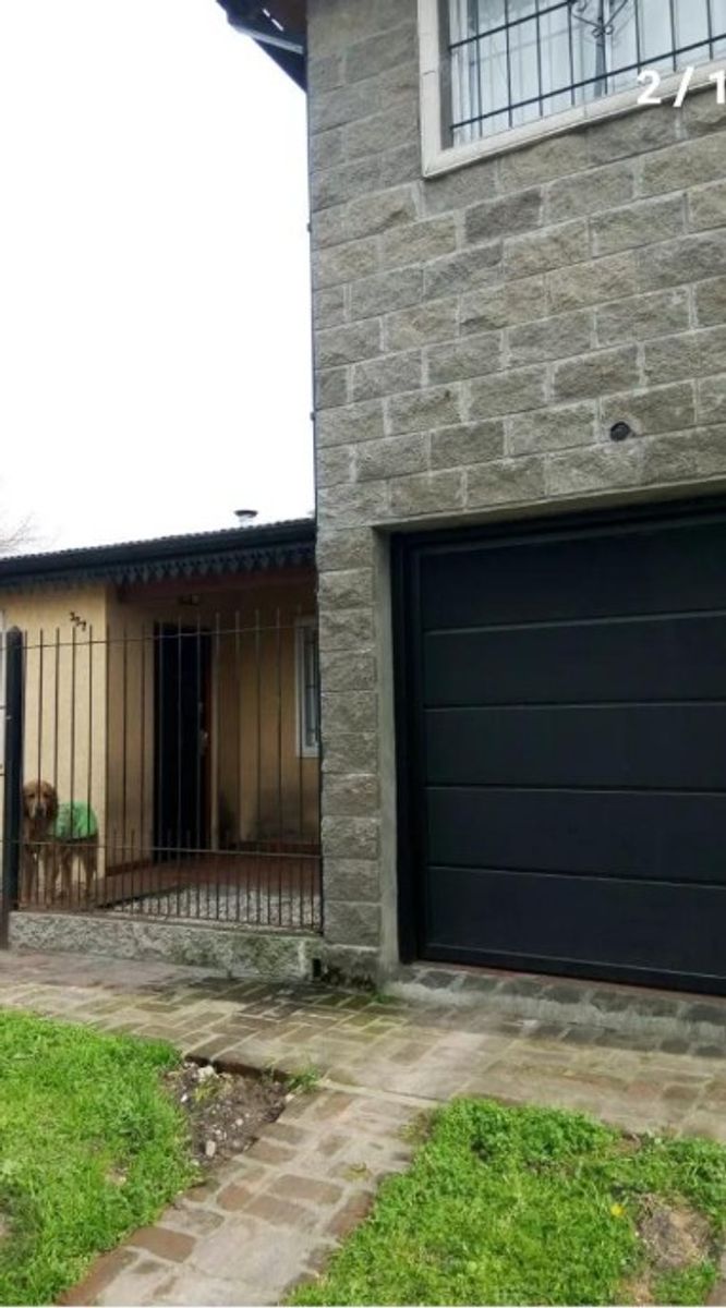 CASA AMERICANA DE 5 AMBIENTES- ITUZAINGO - 2