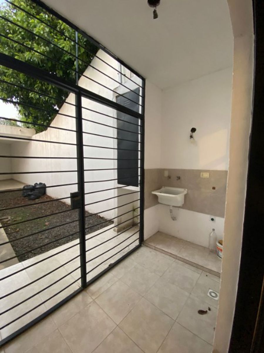 DUPLEX DE 2 AMBIENTES CON COCHERA Y PATOO EN ALQUILER - 11