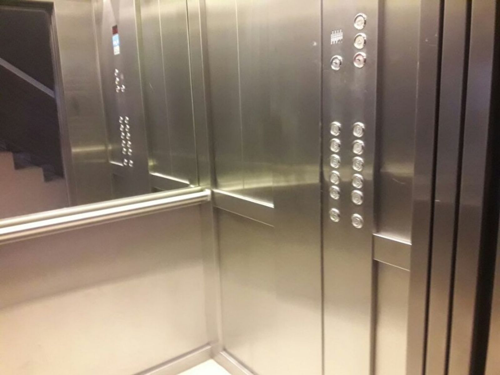 EXCELENTE DEPARTAMENTO DE 3 AMBIENTES EN VENTA - MORON — foto 3