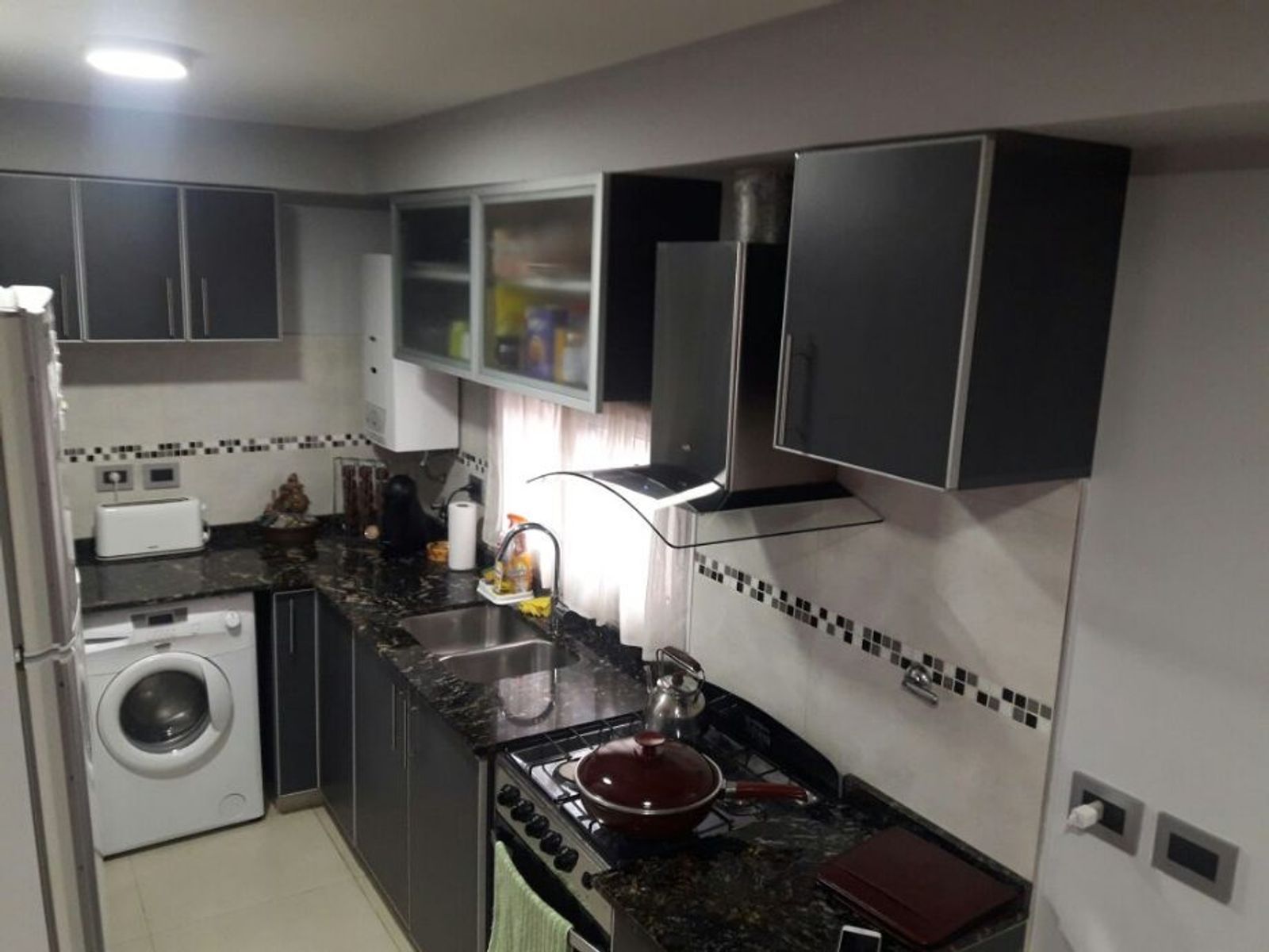 EXCELENTE DEPARTAMENTO DE 3 AMBIENTES EN VENTA - MORON — foto 11