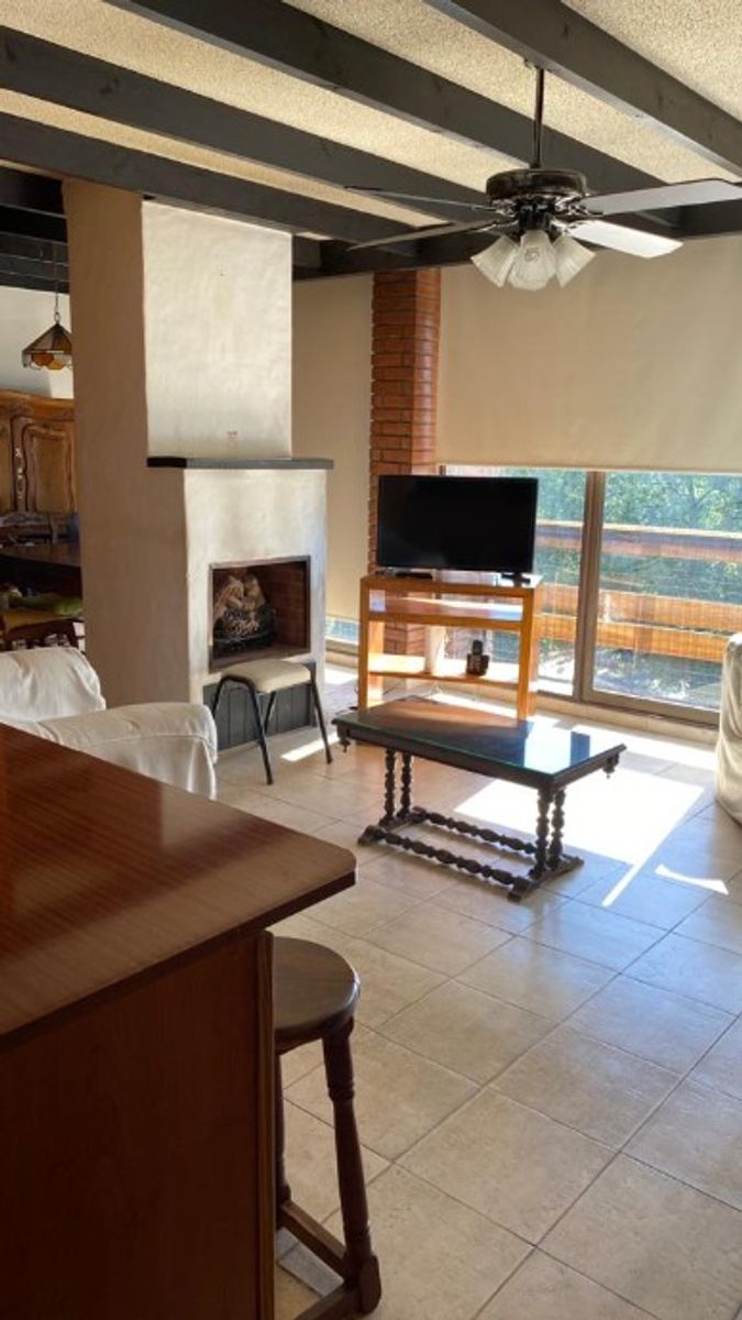 DEPARTAMENTO 3 AMBIENTES CON BALCON -CASTELAR - 11