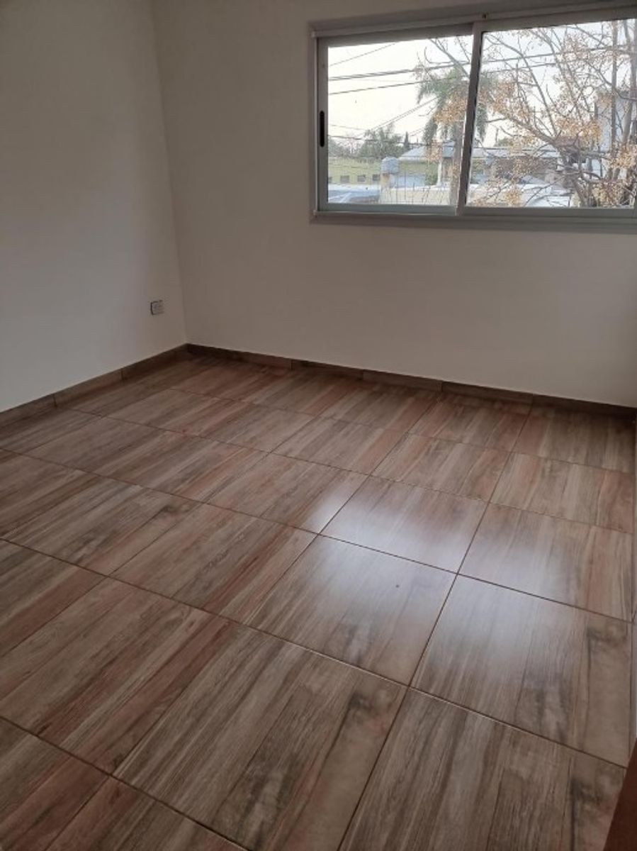 HERMOSO DUPLEX 3 AMBIENTES A ESTRENAR - CASTELAR - 10