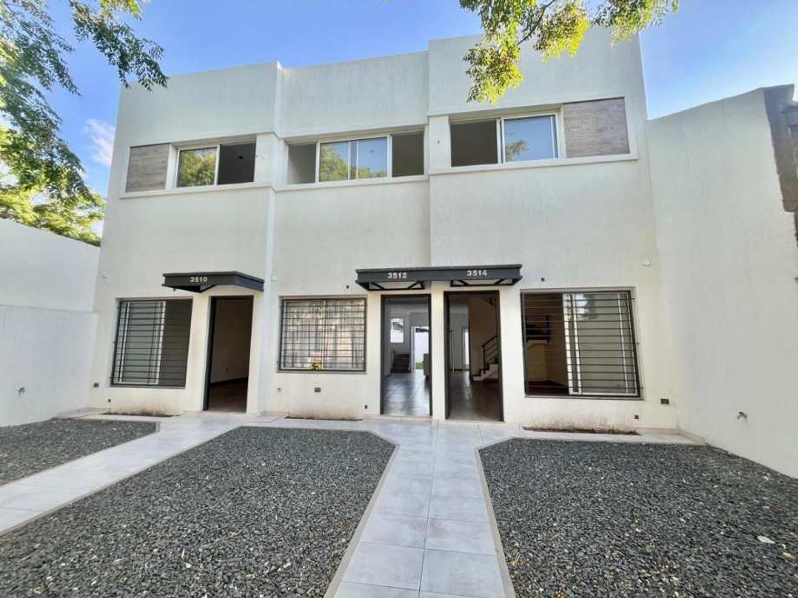 HERMOSO DUPLEX 3 AMBIENTES A ESTRENAR - CASTELAR - 11