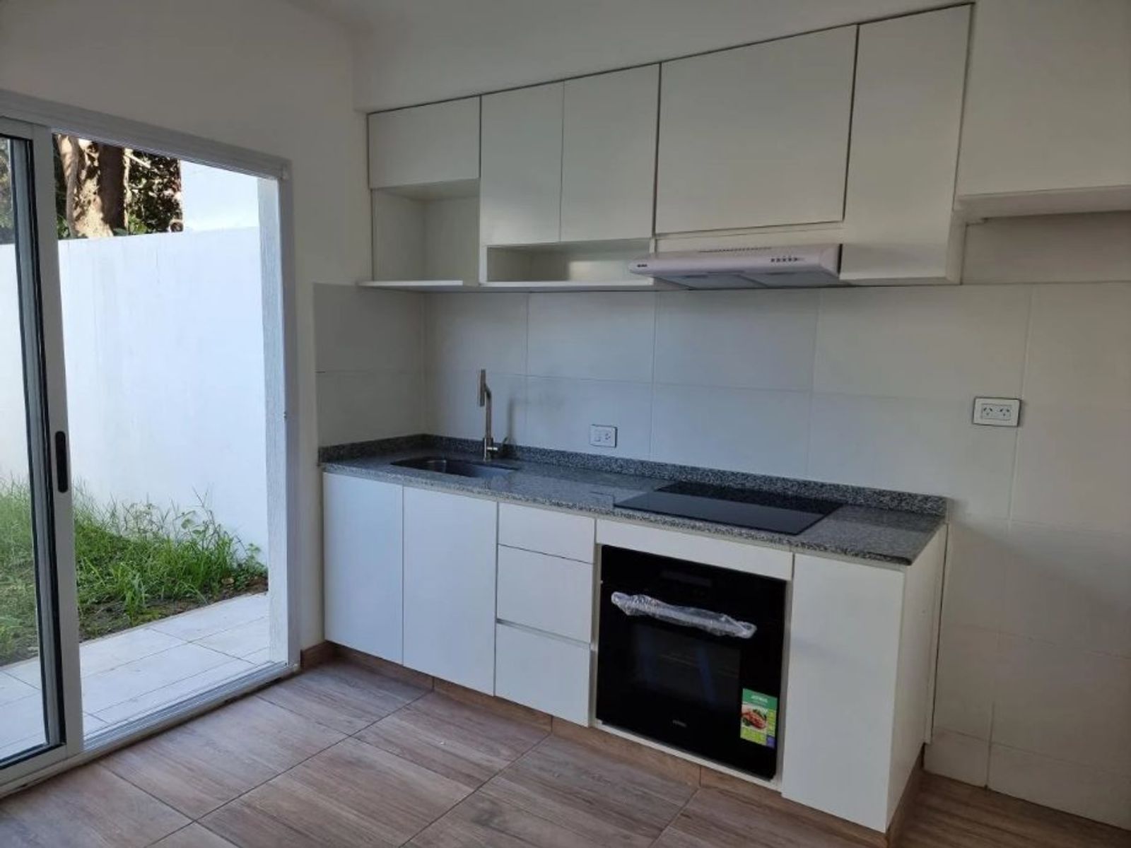HERMOSO DUPLEX 3 AMBIENTES A ESTRENAR - CASTELAR - 14