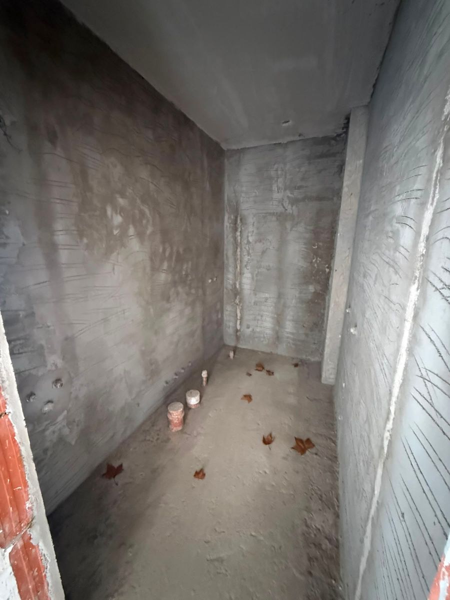 PRE VENTA DE DEPARTAMENTO TIPO DUPLEX DE 3 AMBIENTE CON COCHERA Y PATIO - CASTELAR SUR - 8