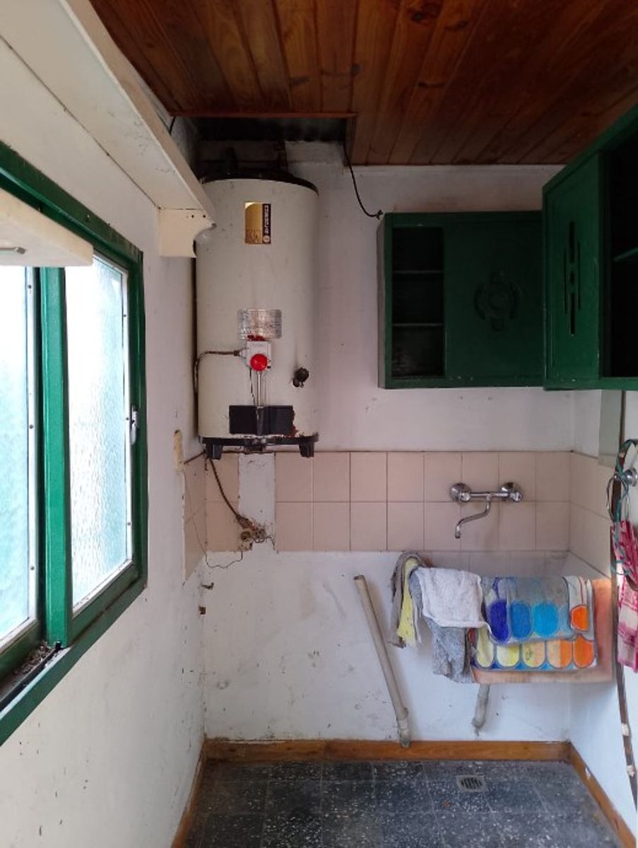 HERMOSO CHALET DE 3 AMBIENTES EN VENTA-MORON - 9