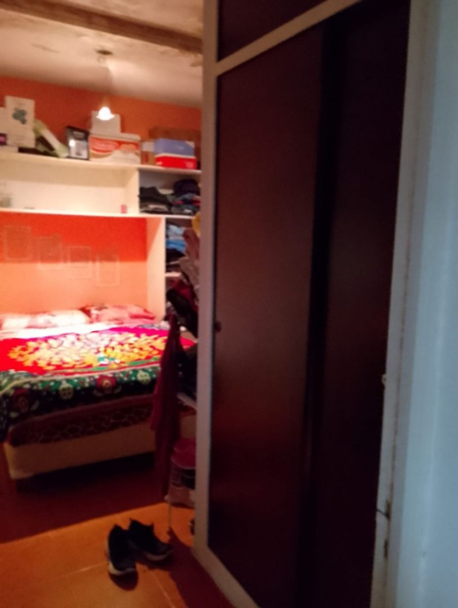 CASA DE 4 AMBIENTES EN HAEDO - 23
