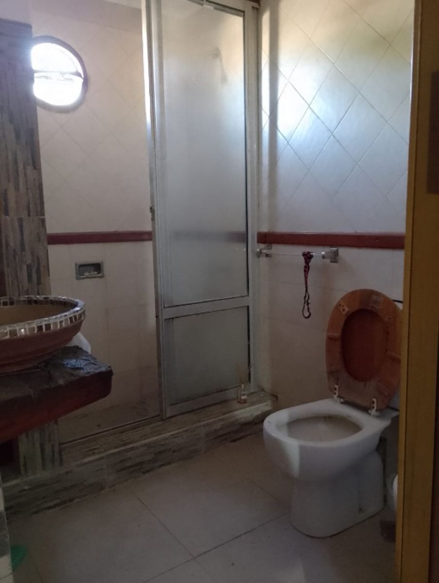 CASA DE 4 AMBIENTES EN HAEDO - 39
