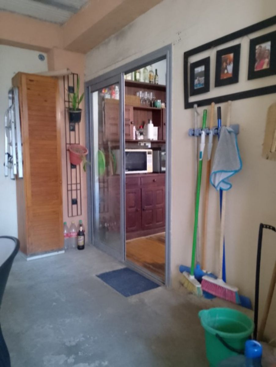 CASA DE 4 AMBIENTES EN HAEDO - 46