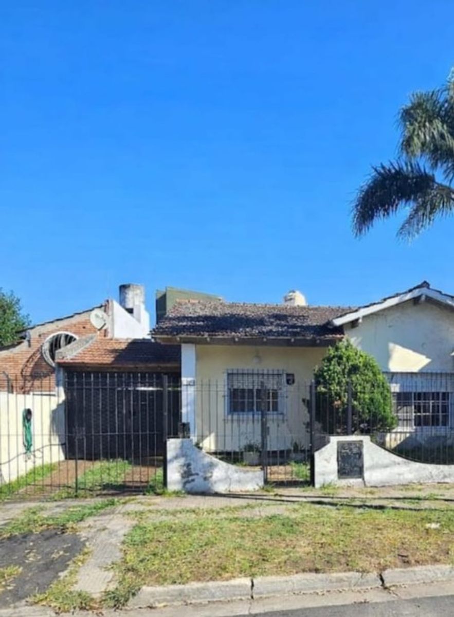 CHALET EN VENTA DE 3 AMBIENTES-ITUZAINGO - 2
