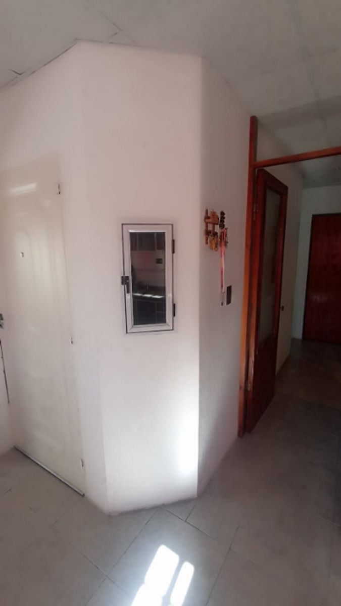 CASA IDEAL DOS/TRES FAMILIAS DESARROLLADA EN TRES PARTES - 5