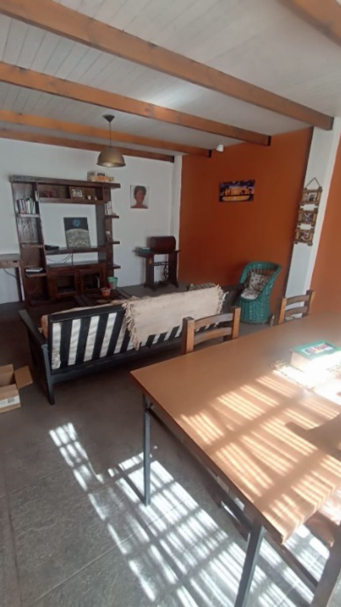 CASA IDEAL DOS/TRES FAMILIAS DESARROLLADA EN TRES PARTES - 7