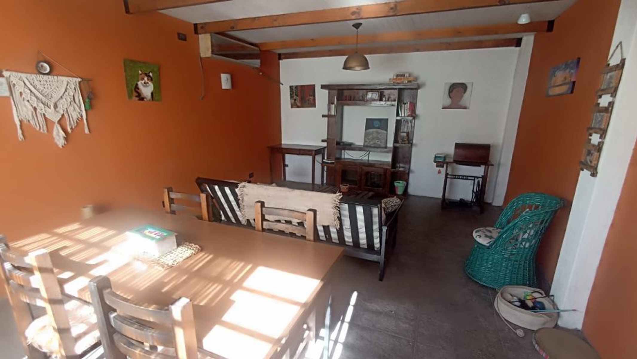 CASA IDEAL DOS/TRES FAMILIAS DESARROLLADA EN TRES PARTES - 9
