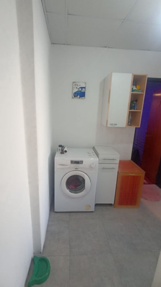 CASA IDEAL DOS/TRES FAMILIAS DESARROLLADA EN TRES PARTES - 12