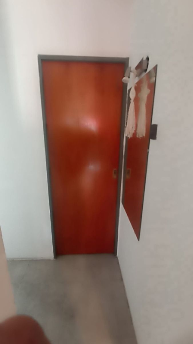 CASA IDEAL DOS/TRES FAMILIAS DESARROLLADA EN TRES PARTES - 16