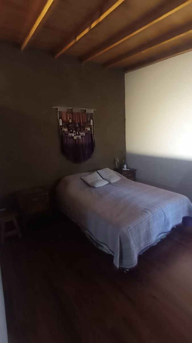 CASA IDEAL DOS/TRES FAMILIAS DESARROLLADA EN TRES PARTES - 26