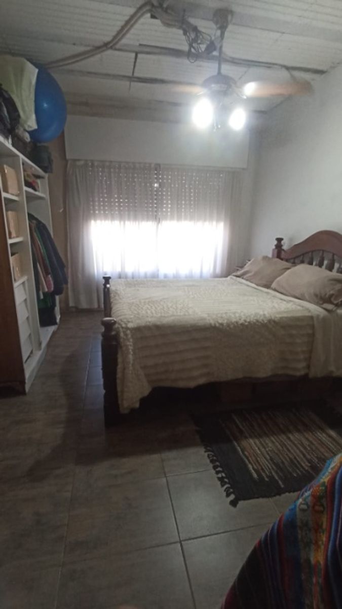 CASA IDEAL DOS/TRES FAMILIAS DESARROLLADA EN TRES PARTES - 40