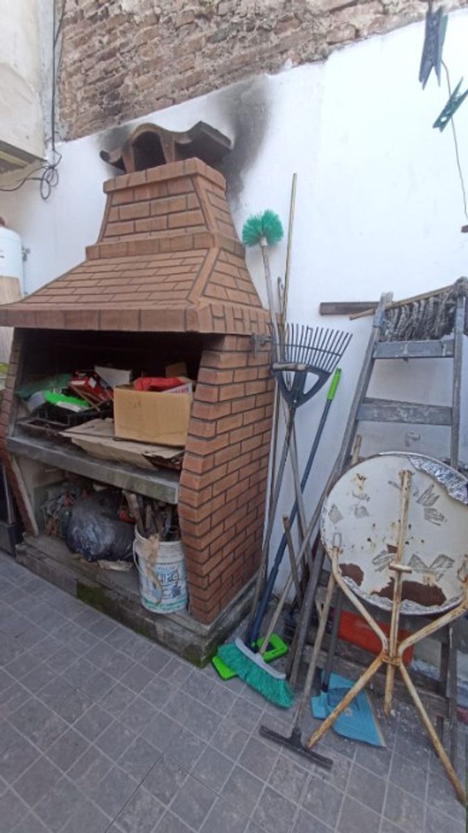 CASA IDEAL DOS/TRES FAMILIAS DESARROLLADA EN TRES PARTES - 50
