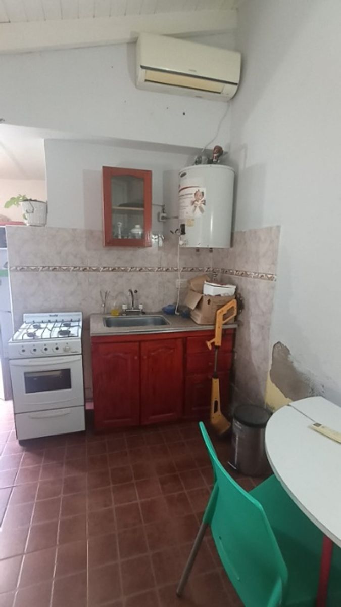 CASA IDEAL DOS/TRES FAMILIAS DESARROLLADA EN TRES PARTES - 56