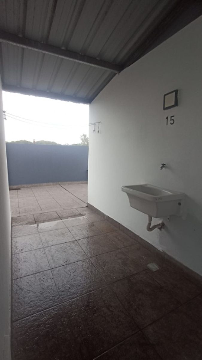 DEPARTAMENTO DE 2 AMBIENTES CON DISPOSICION AL FRENTE EN ALQUILER - 15