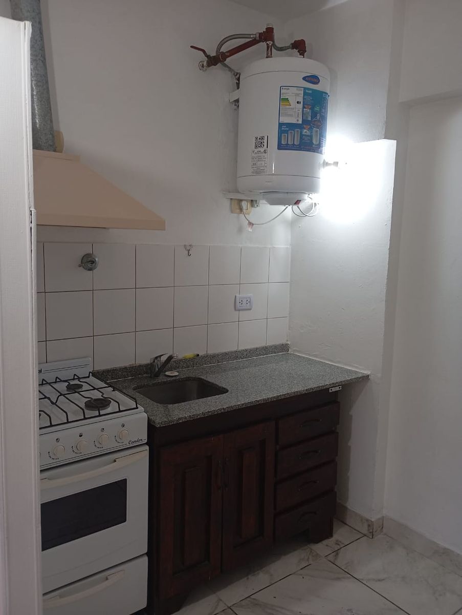 DEPARTAMENTO DE 2 AMBIENTES EN ALQUILER - MORON NORTE - 7