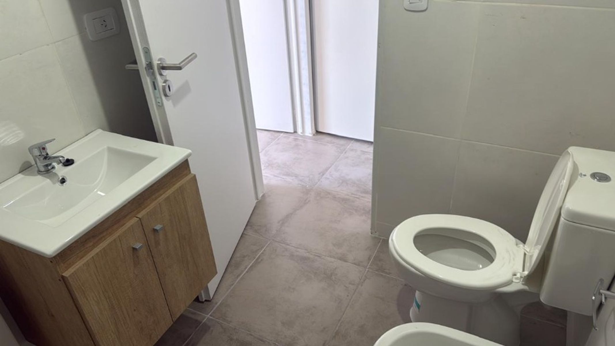 EXCELENTE DEPARTAMENTO DE 2 AMBIENTES EN VENTA - 5