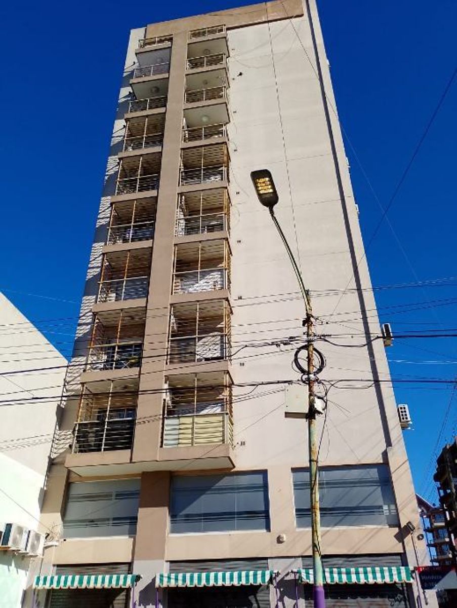 IMPECABLE DEPARTAMENTO MONOAMBIENTE - 2
