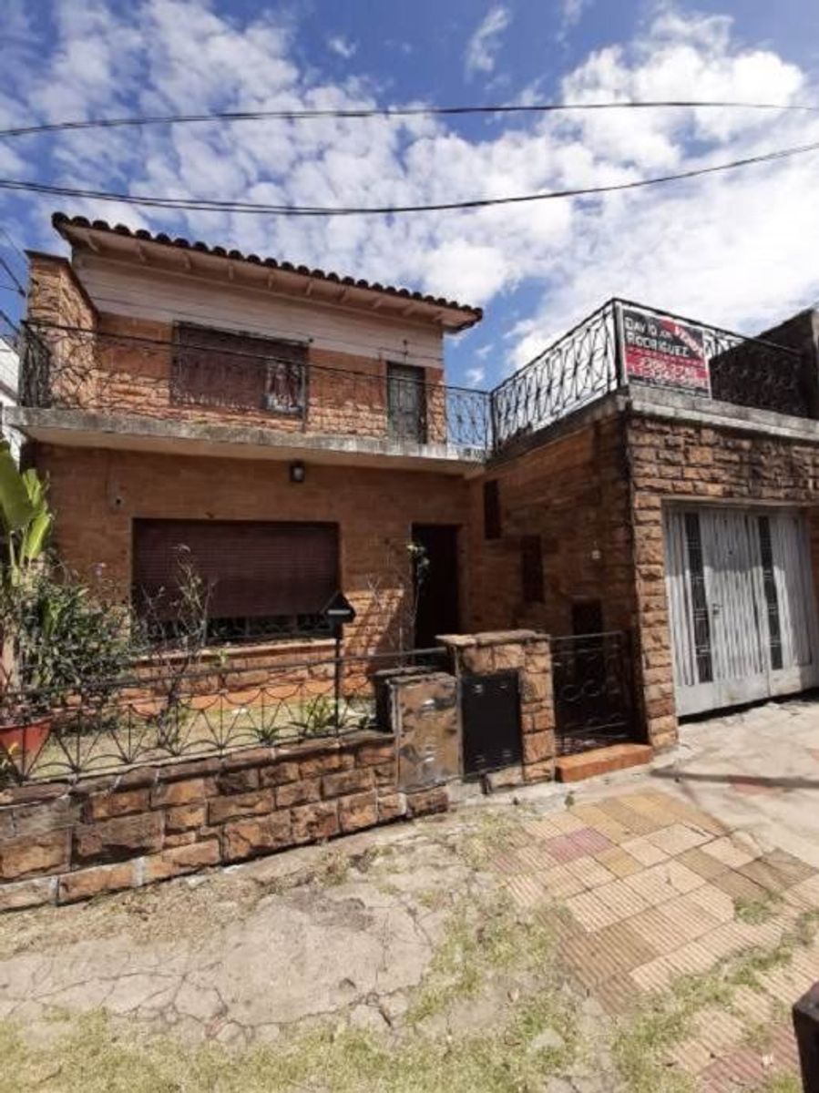 CASA AMERICANA EN PH DE 4 AMBIENTES - 3