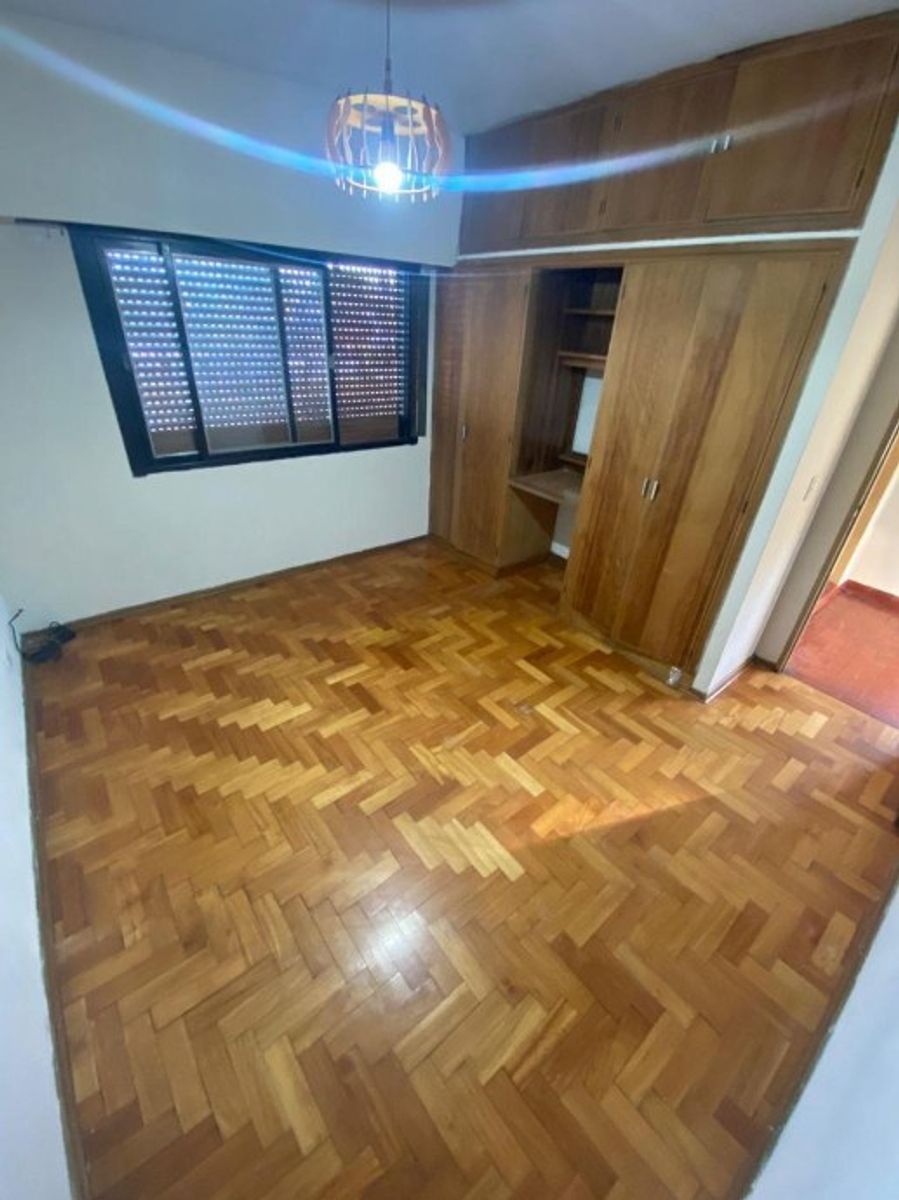 CASA AMERICANA EN PH DE 4 AMBIENTES - 6