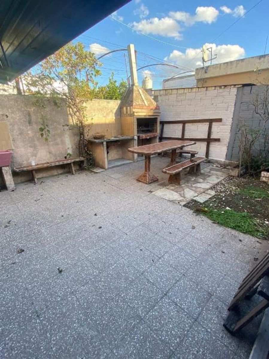 CASA AMERICANA EN PH DE 4 AMBIENTES - 13