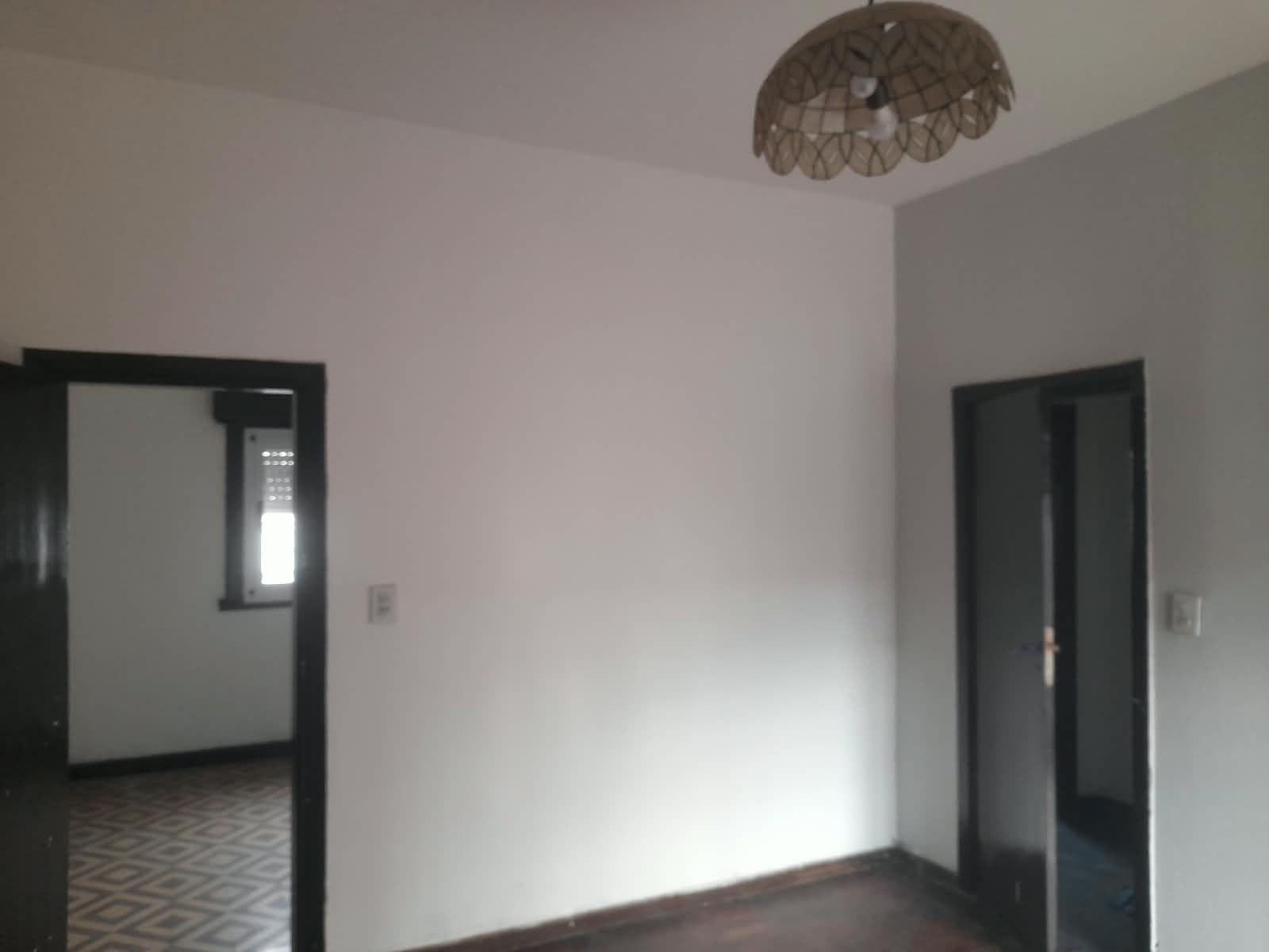 DEPARTAMENTO DE 3 AMBIENTES EN PRIMER PISO POR ESCALERA EN ALQUILER - MORON SUR — foto 14