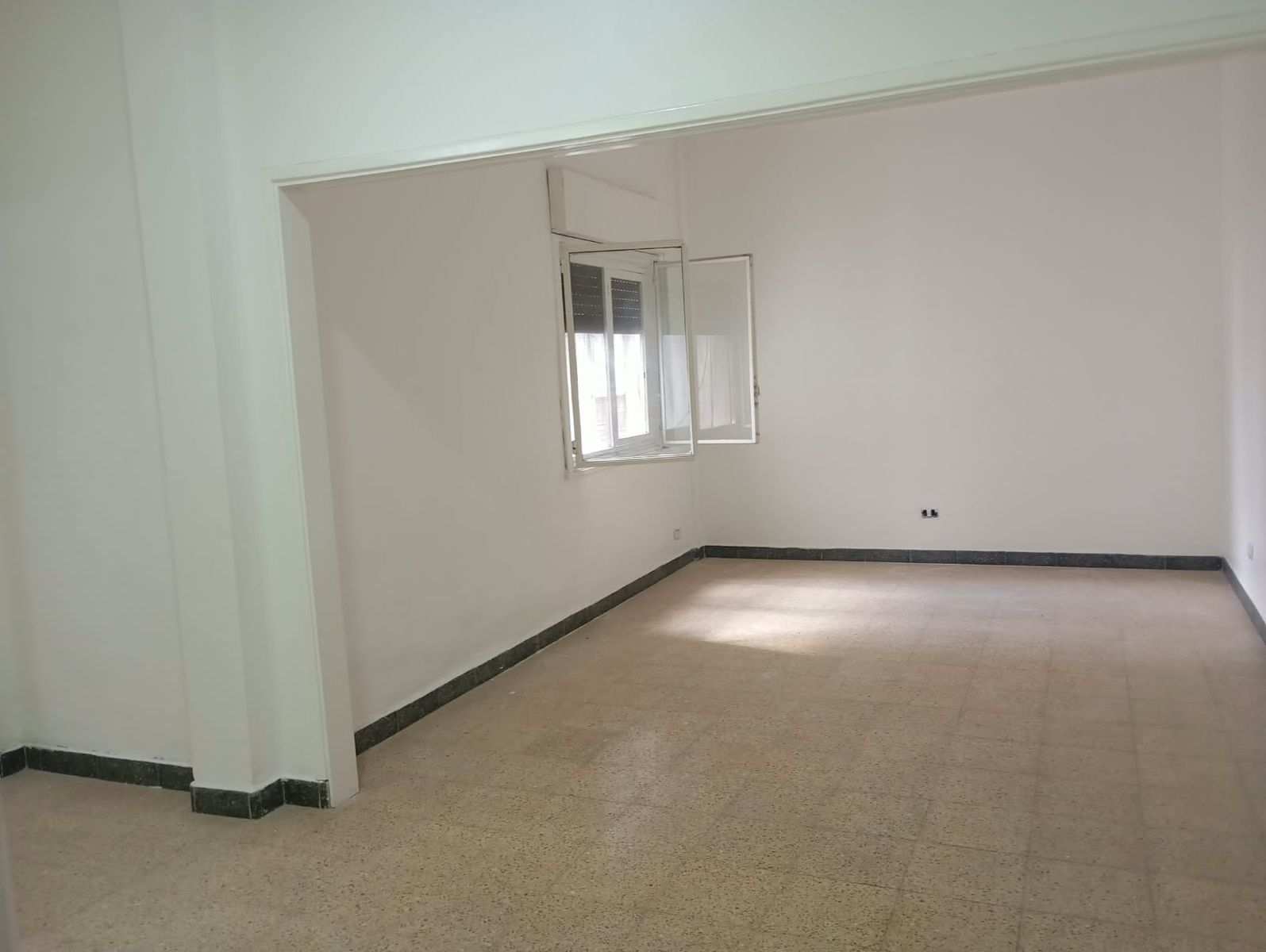 EXCELENTE DEPARTAMENTO DE 3 AMBIENTES AMPLIOS AMBIENTES CON GRAN ILUMINACION — foto 6