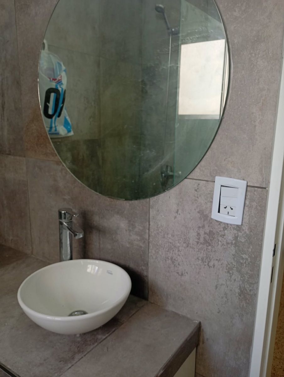 EXCELENTE DEPARTAMENTO DE 3 AMBIENTES AMPLIOS AMBIENTES CON GRAN ILUMINACION — foto 7