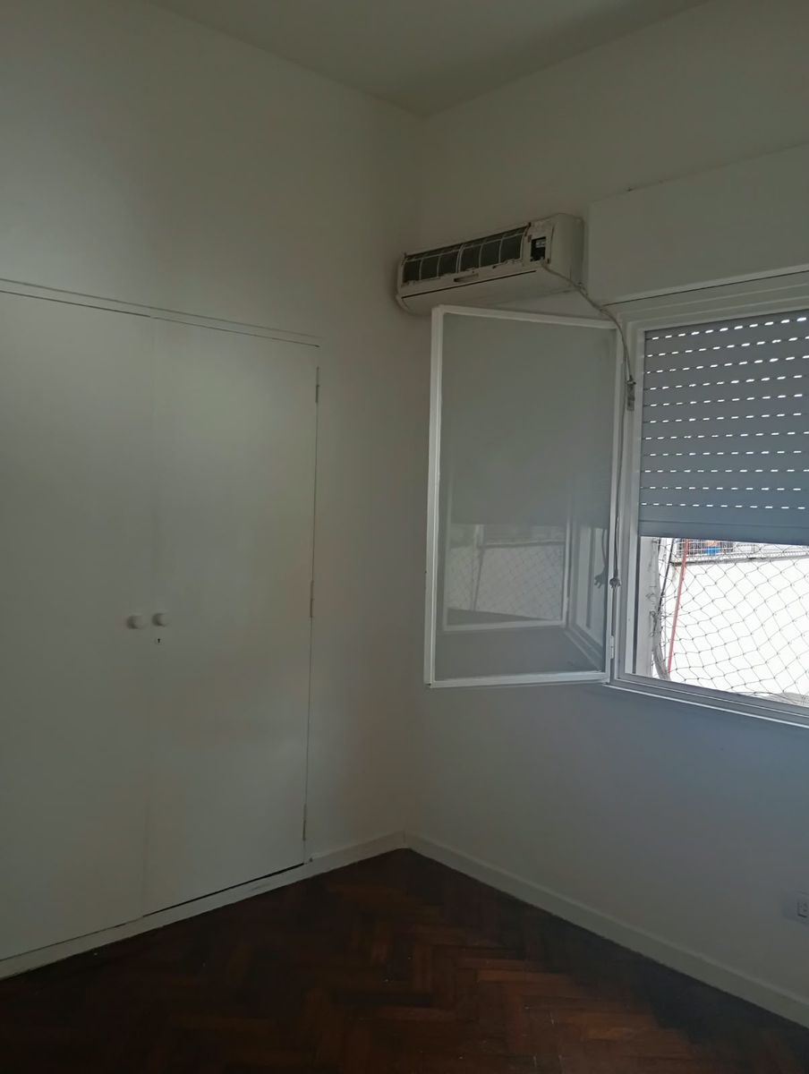 EXCELENTE DEPARTAMENTO DE 3 AMBIENTES AMPLIOS AMBIENTES CON GRAN ILUMINACION — foto 9