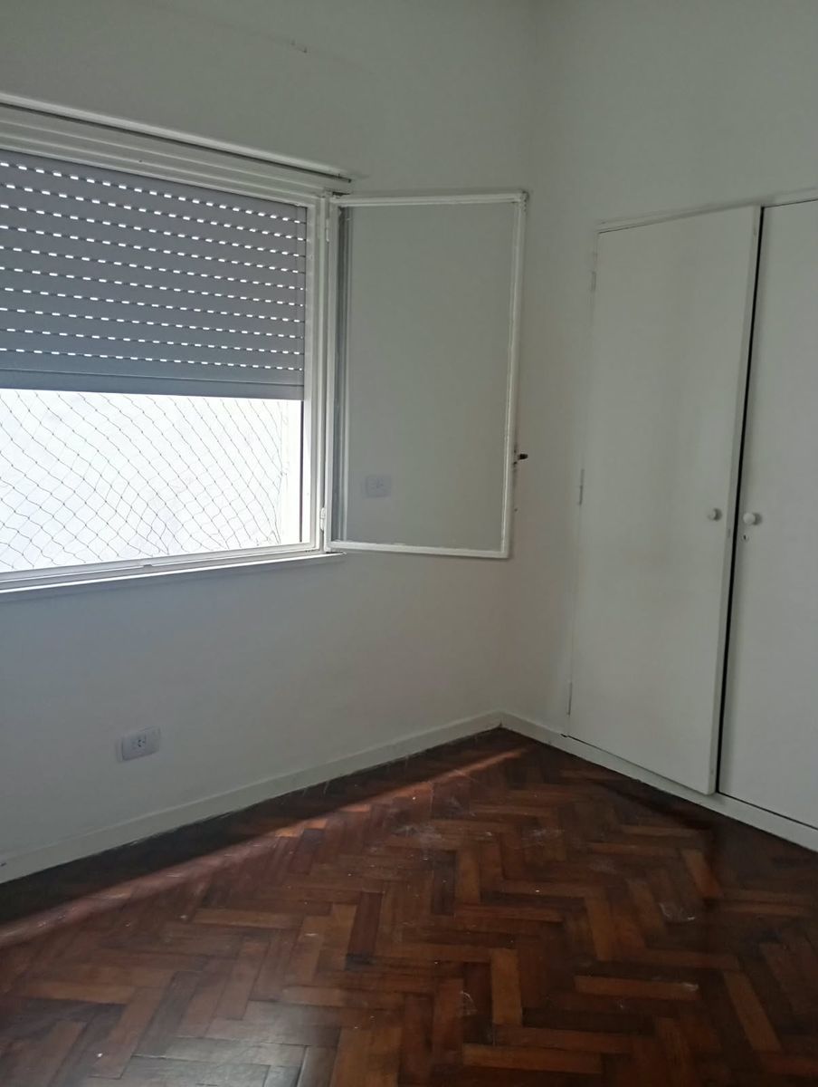 EXCELENTE DEPARTAMENTO DE 3 AMBIENTES AMPLIOS AMBIENTES CON GRAN ILUMINACION — foto 10