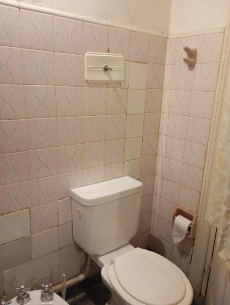 CASA A REFACCIONAR DE 4 AMBIENTES - 10