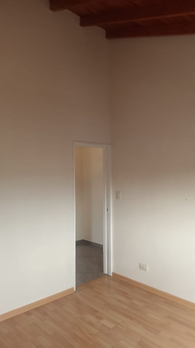 HERMOSO DEPARTAMENTO PH DE 3 AMBIENTES AL FRENTE — foto 5