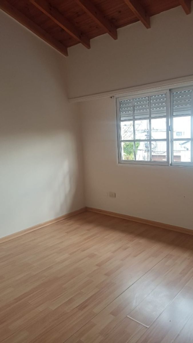 HERMOSO DEPARTAMENTO PH DE 3 AMBIENTES AL FRENTE — foto 14