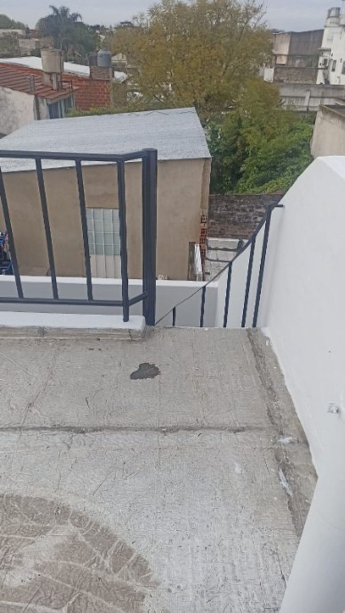 HERMOSO DEPARTAMENTO PH DE 3 AMBIENTES AL FRENTE — foto 15