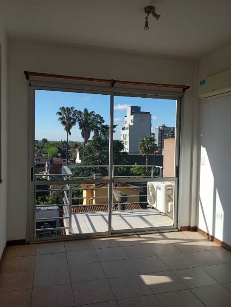 DEPARTAMENTO DE 2 AMBIENTES CON BALCON — foto 8