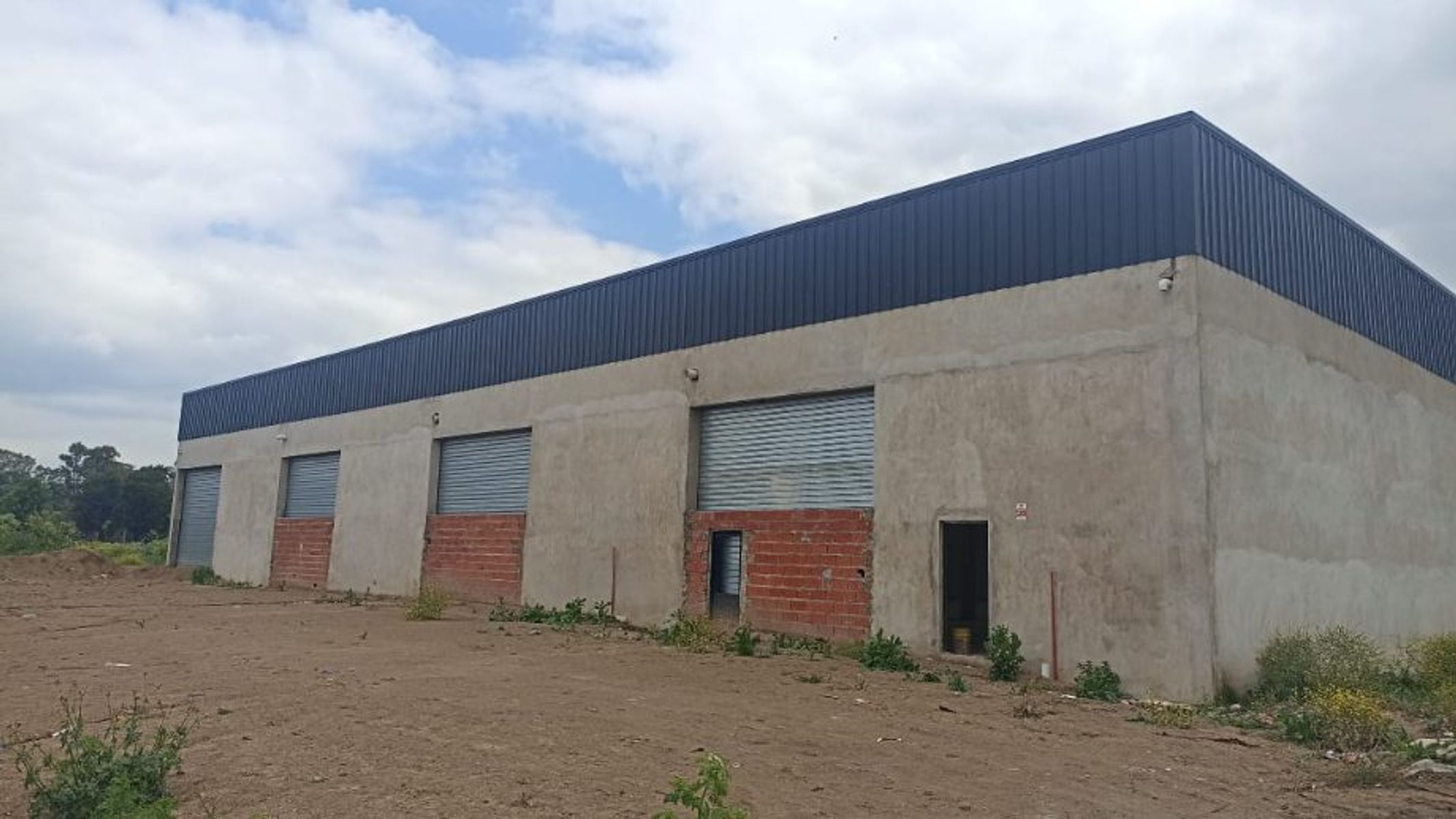 GALPON INDUSTRIAL EN ALQUILER - 3