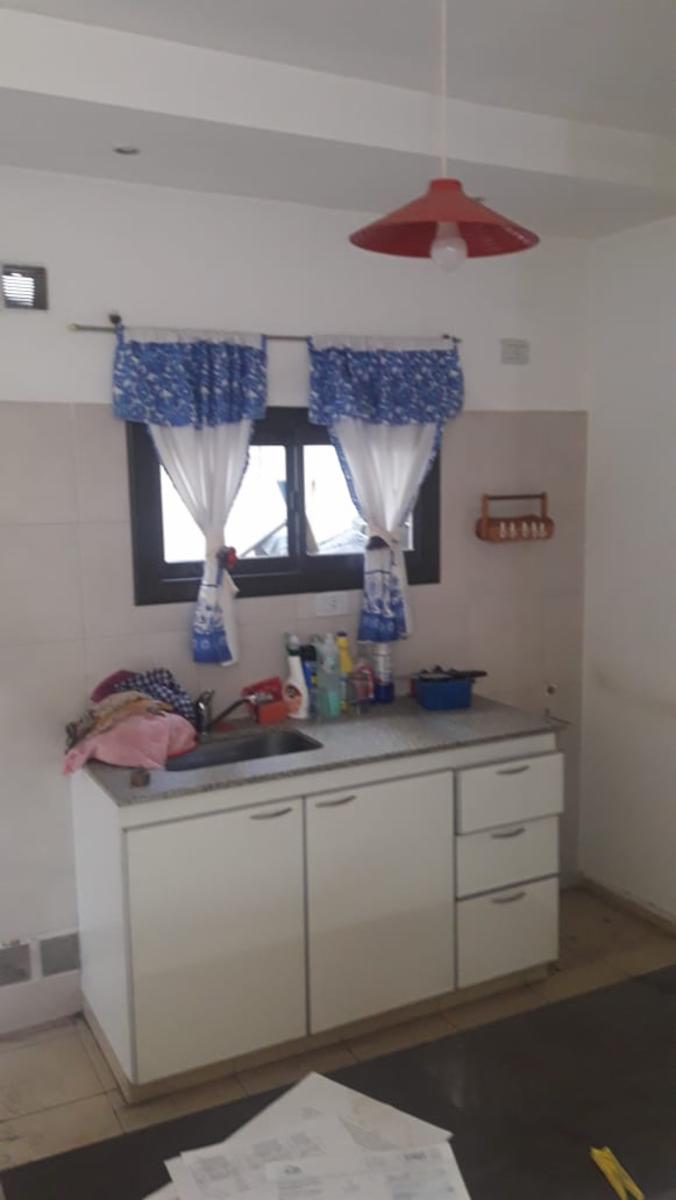 PUEYRREDON, UN DORMITORIO EN PLANTA BAJA CON PATIO, AL 1384 A METROS DE PLAZA ALEM — foto 3