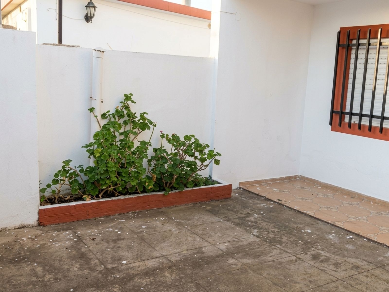 Casa con deptos en Santa Teresita. Oportunidad de inversión — foto 2