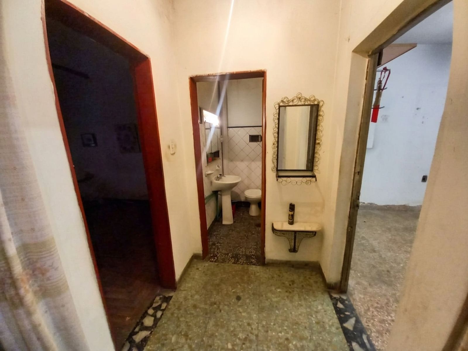 Amplia Casa Multifamiliar de Dos Departamentos en Pirán 1417, Aldo Bonzi — foto 5