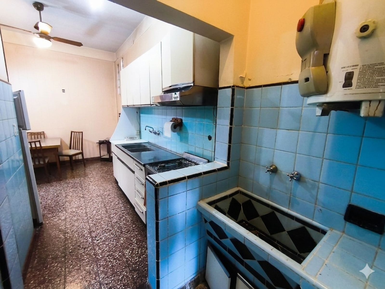 Hermosa Casa en Planta Baja con Pileta, y Apto Crédito en Nazar 1639, Aldo Bonzi — foto 4