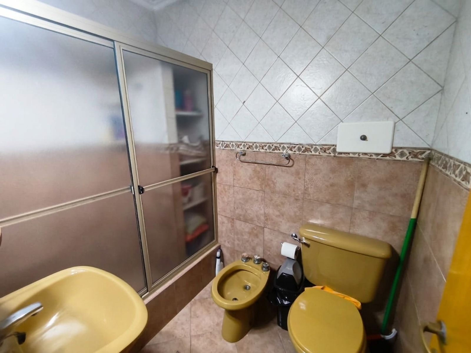 Gran casa de 3 dormitorios en Aldo Bonzi — foto 8
