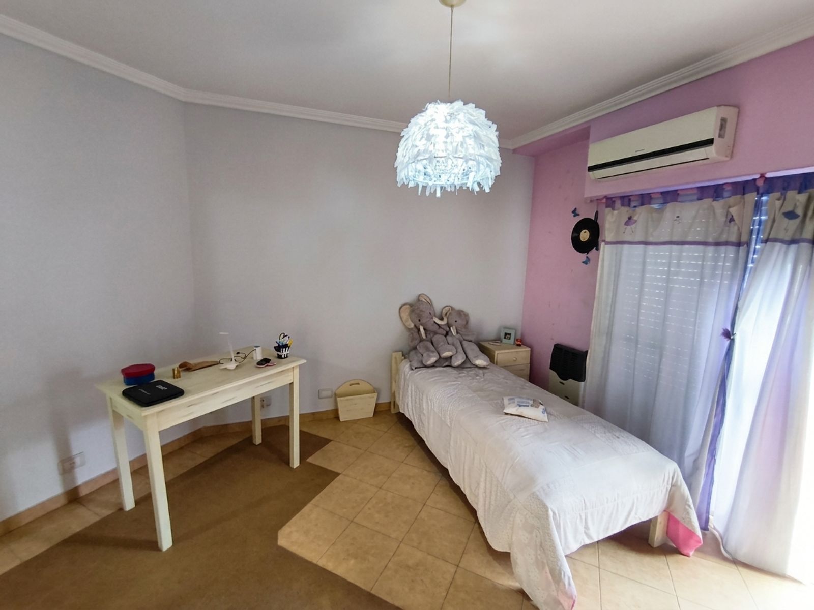 Espectacular Propiedad de Categoría con Jardín Interno y Monoambiente en Aldo Bonzi — foto 13