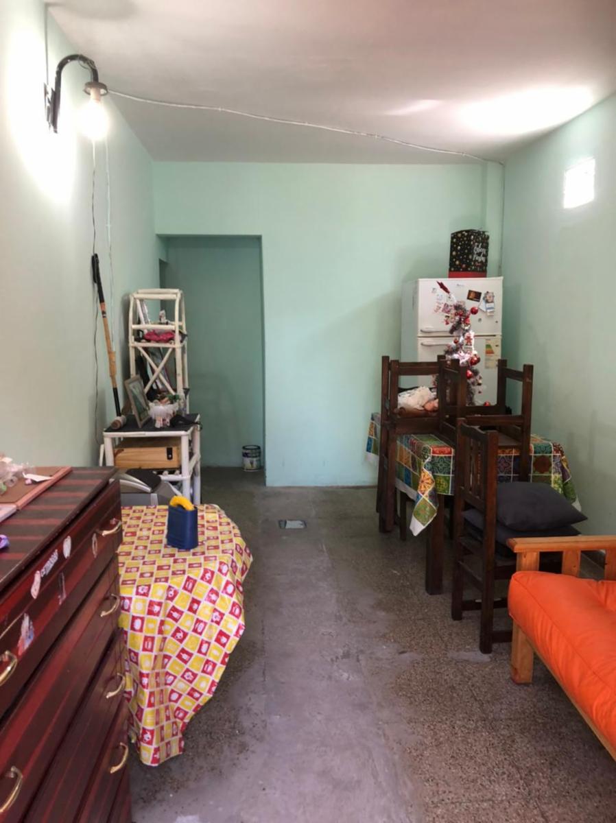 CASA 5 AMBIENTES CON PATIO COCHERA Y TERRAZA MAS DPTO PLANTA ALTA EN BELLA VISTA — foto 4